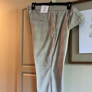 H&M Light Beige and white Women’s Dress Pants